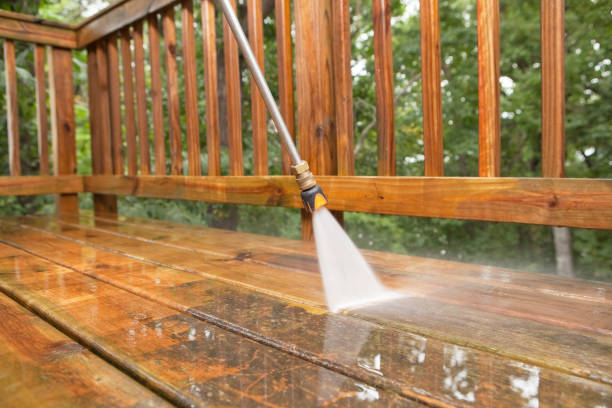 Best Garage Pressure Washing  in East Providence, RI